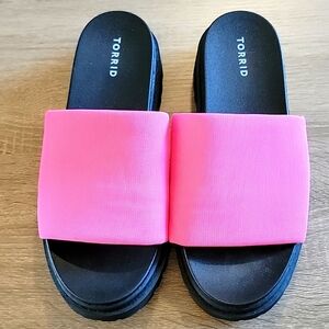 Torrid Pink Stretch Chunky Flatform Slides Sandals Women’s Size 11 WW